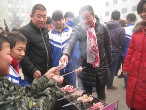 武安市职教中心百余名学生赴天津三星参加实习