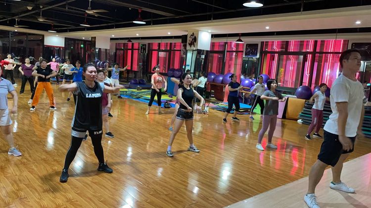 快乐学习·幸福澄迈——2021年澄迈县社区教育公益课程成人舞蹈暑期班动态简讯